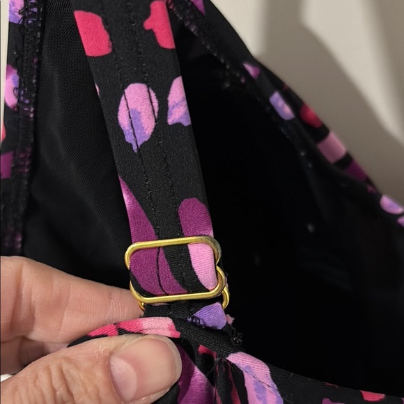 Colorful Patterned Swimsuit - Picture 4 of 6